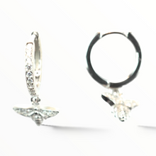 Load image into Gallery viewer, Bee my favourite huggy